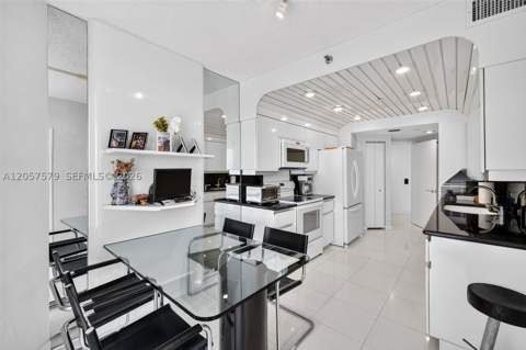 3000 Island Blvd 2506, Aventura FL - photo 20 of 62