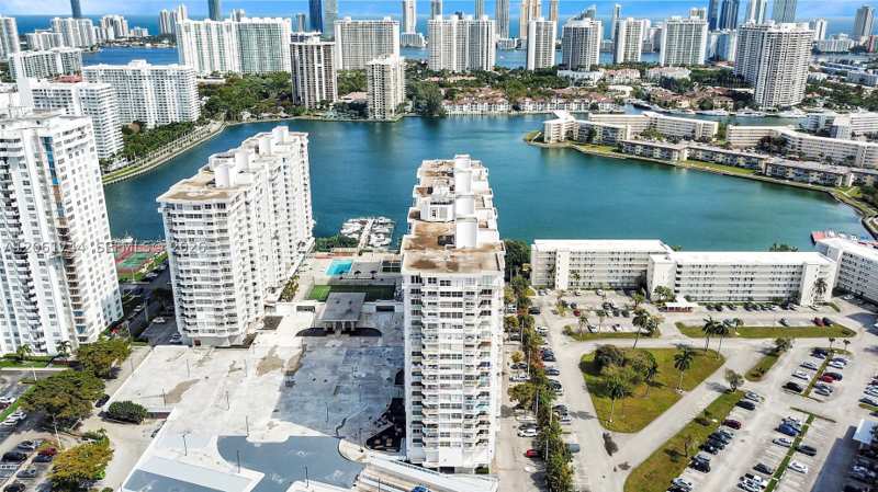 2 bedroom Condominium at 18051 Biscayne Blvd 801, Del Prado, Aventura — photo 1
