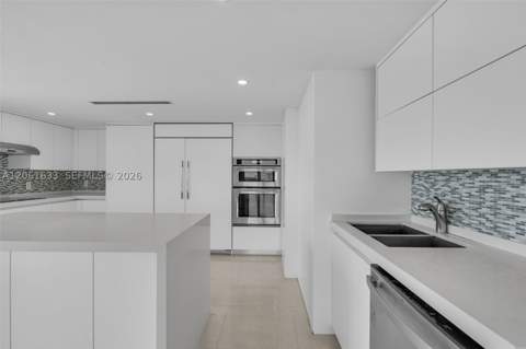 881 Ocean Dr 7H, Key Biscayne FL - photo 7 of 54