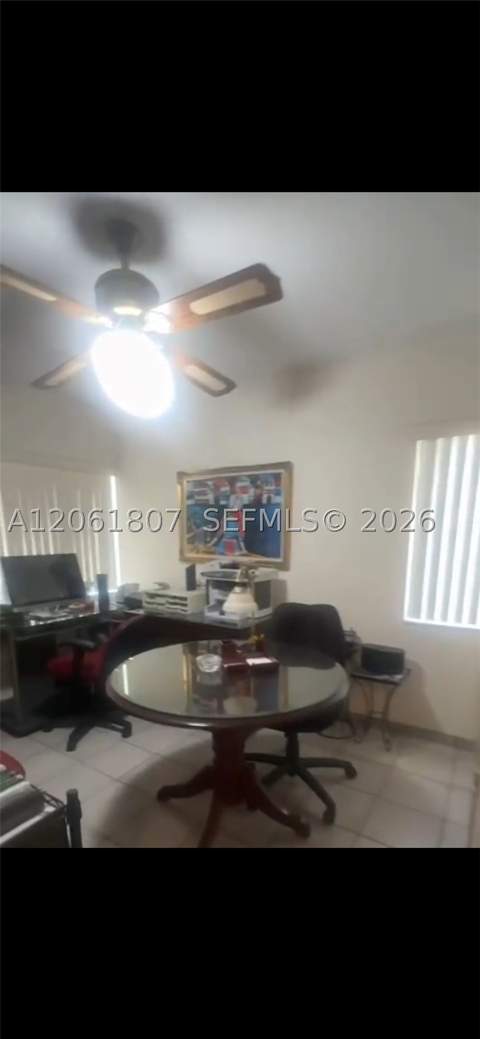 509 SW 87th Pl, Miami FL - photo 7 of 36