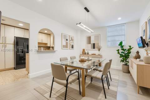 90 Edgewater Dr 501, Coral Gables FL - photo 19 of 20