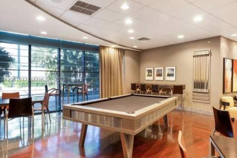 9401 Collins 401, Surfside FL - photo 17 of 28