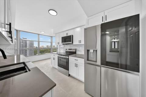 3530 Mystic Pointe Dr 1606, Aventura FL - photo 12 of 45