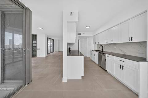 3530 Mystic Pointe Dr 1606, Aventura FL - photo 16 of 45