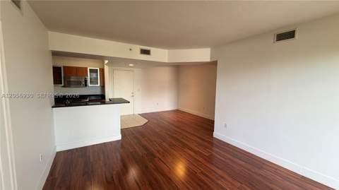 2775 NE 187th St 316, Aventura FL - photo 10 of 52