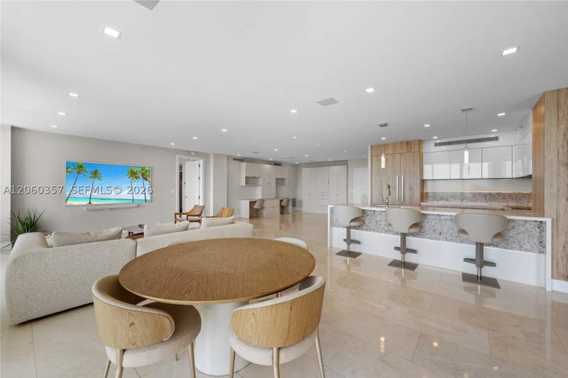 2 bedroom Condominium at 3400 SW 27th Ave 802, The Tower Residences Cond, Miami — photo 4