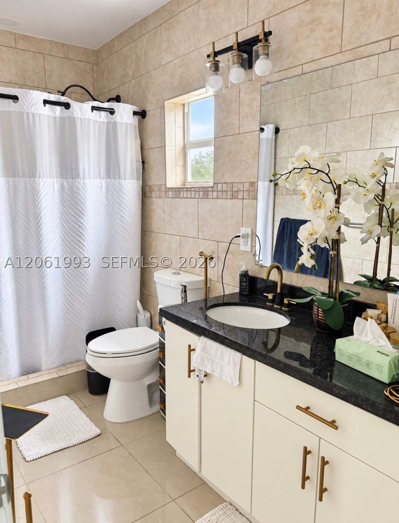 4 bedroom SingleFamilyResidence at 19324 SW 120th Ave, Lime Grove Estates Sec 2, Miami — photo 5