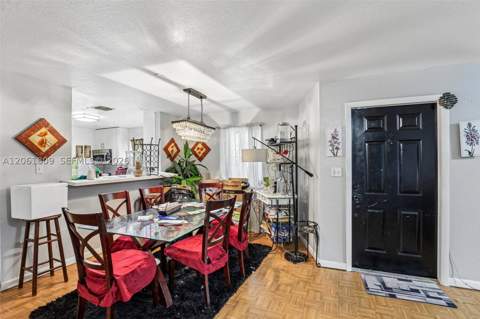 1143 NW 58th St, Miami FL - photo 10 of 27