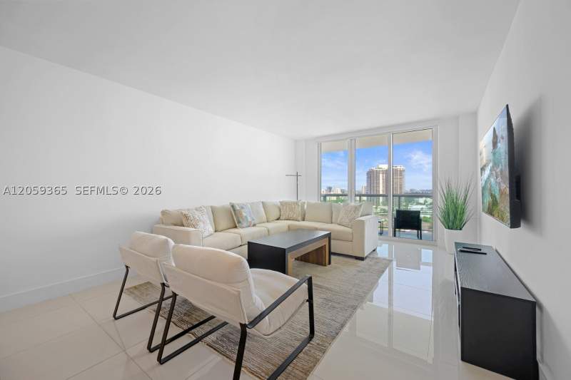 1 bedroom Condominium at 19370 Collins Ave 1622, Ocean Reserve Condo, Sunny Isles Beach — photo 5
