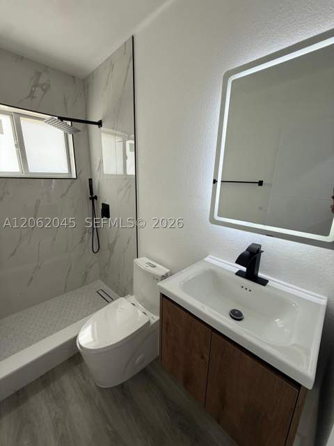 1251 NE 208th Ter, Miami FL - photo 18 of 35