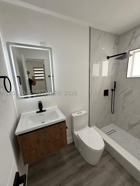1251 NE 208th Ter, Miami FL - photo 24 of 35