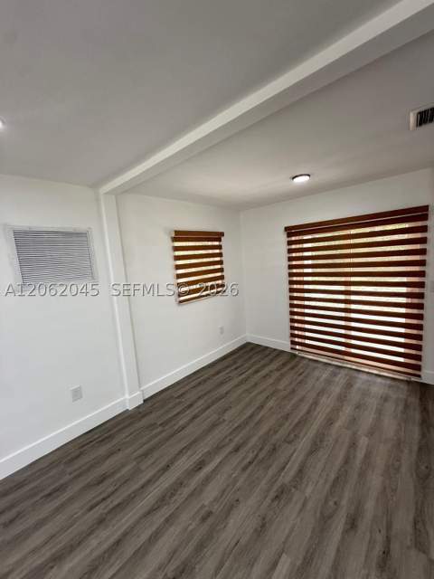 1251 NE 208th Ter, Miami FL - photo 9 of 35