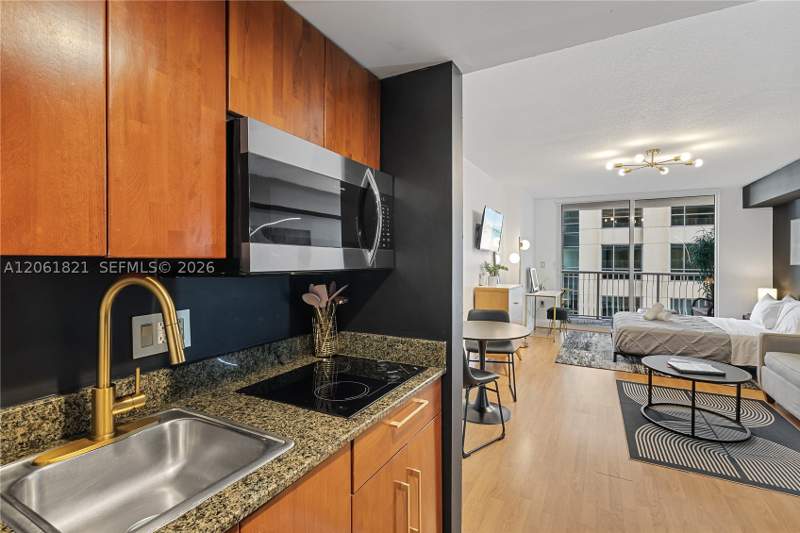 0 bedroom Condominium at 1200 Brickell Bay Dr 1816, The Club At Brickell Bay, Miami — photo 4