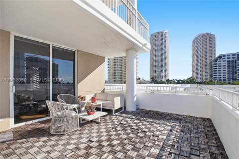 701 Brickell Key Blvd 610, Miami FL - photo 17 of 46