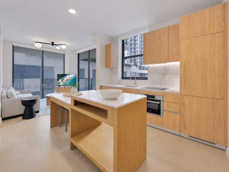 2 bedroom Condominium at 11 NE 6th St 809, Downtown Miami, Miami — photo 3