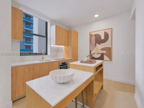 11 NE 6th St 809, Miami FL - photo 8 of 59