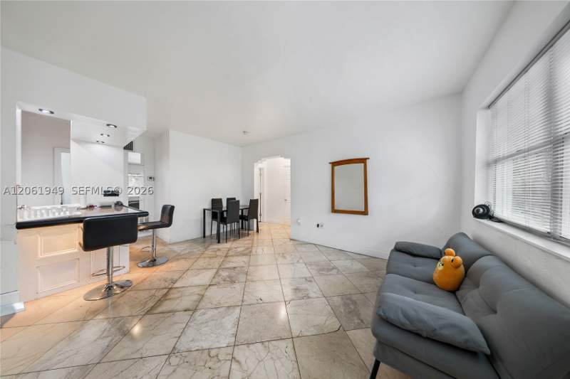 2 bedroom Condominium at 1289 Marseille Dr 45, Marseilles Deco Condo, Miami Beach — photo 5