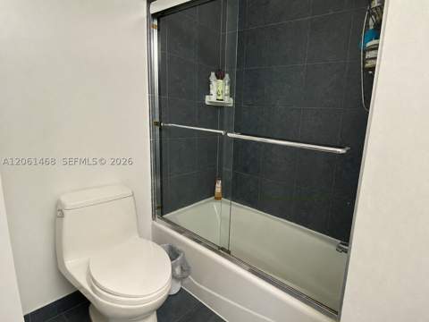 3703 NE 166th St 704, North Miami Beach FL - photo 6 of 40