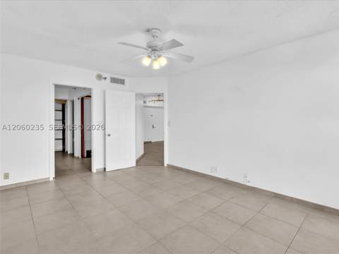 3530 Mystic Pointe Dr 1004, Aventura FL - photo 17 of 65