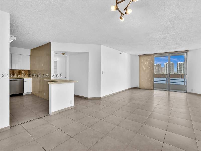 2 bedroom Condominium at 3530 Mystic Pointe Dr 1004, Mystic Pointe Tower 500 C, Aventura — photo 5