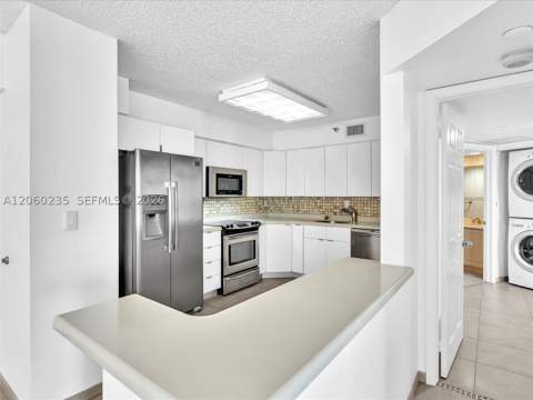 3530 Mystic Pointe Dr 1004, Aventura FL - photo 9 of 65