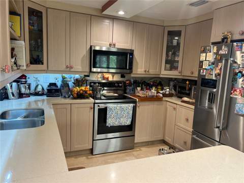 2430 Brickell Avenue, Miami FL - photo 22 of 35