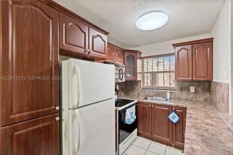 1855 W 60th St 407, Hialeah FL - photo 6 of 15