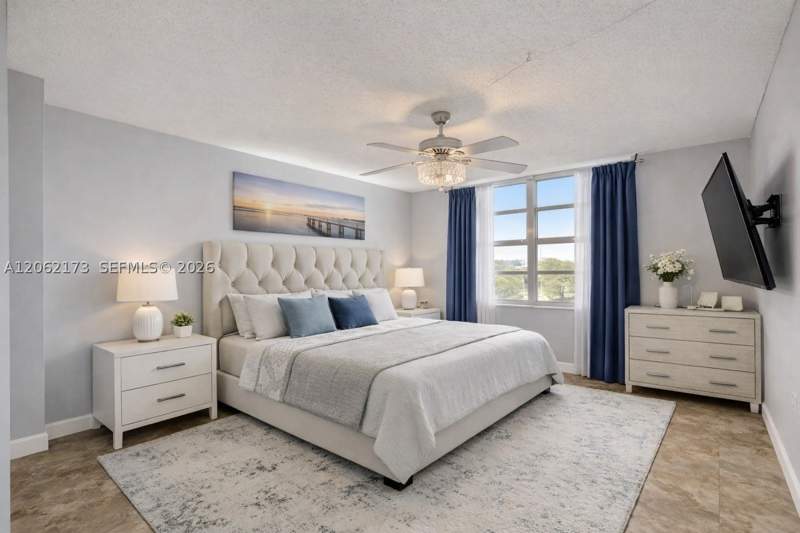 2 bedroom Condominium at 2750 NE 183rd St 304, Commodore Plaza Condo, Aventura — photo 4