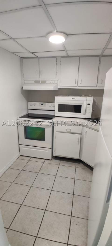 4550 NW 9th St 706E, Miami FL - photo 20 of 49