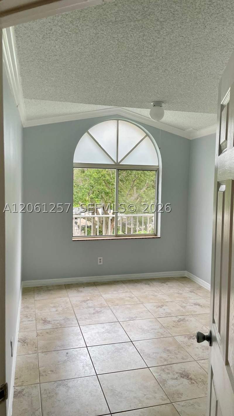 2 bedroom Condominium at 10650 SW 157th Ct 306, Royal Palm Place, Miami — photo 5