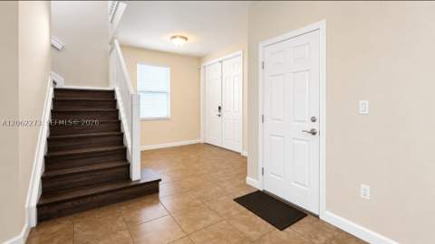 8890 W 33rd Ave, Hialeah FL - photo 16 of 38