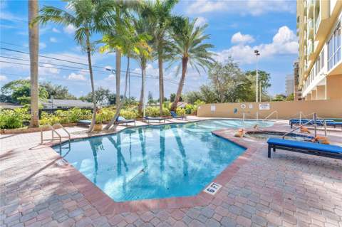 3500 Coral Way Ph-10, Miami FL - photo 18 of 37