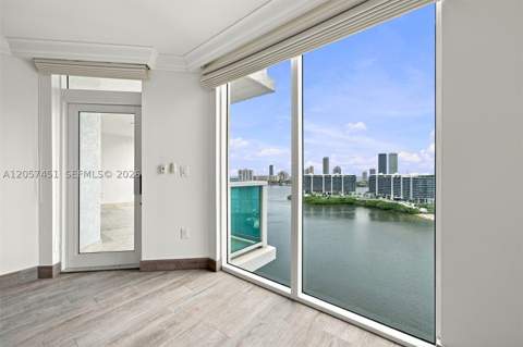 3201 NE 183rd St 2104, Aventura FL - photo 16 of 38