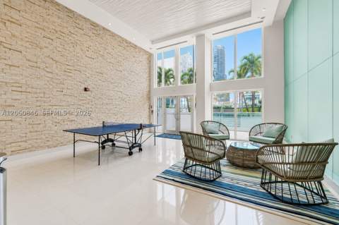 41 SE 5th St 1412, Miami FL - photo 14 of 25