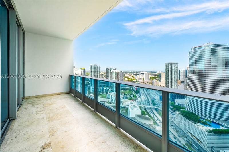 1 bedroom Condominium at 200 Biscayne Boulevard Way 4409, Epic West Condo, Miami — photo 2