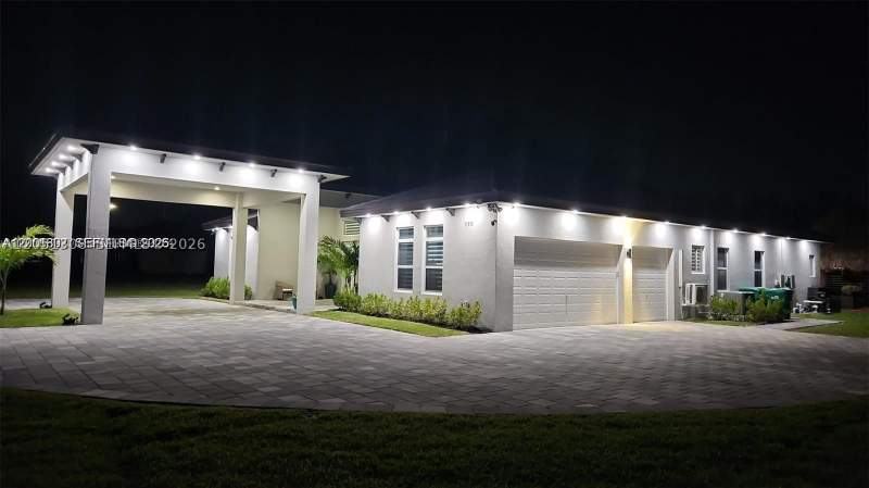 5 bedroom SingleFamilyResidence at 17575 SW 280 Th St, The Redlands Sec 4, Homestead — photo 5