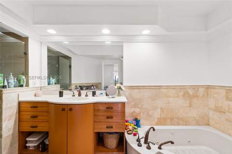 20281 E Country Club Dr 909, Aventura FL - photo 17 of 43