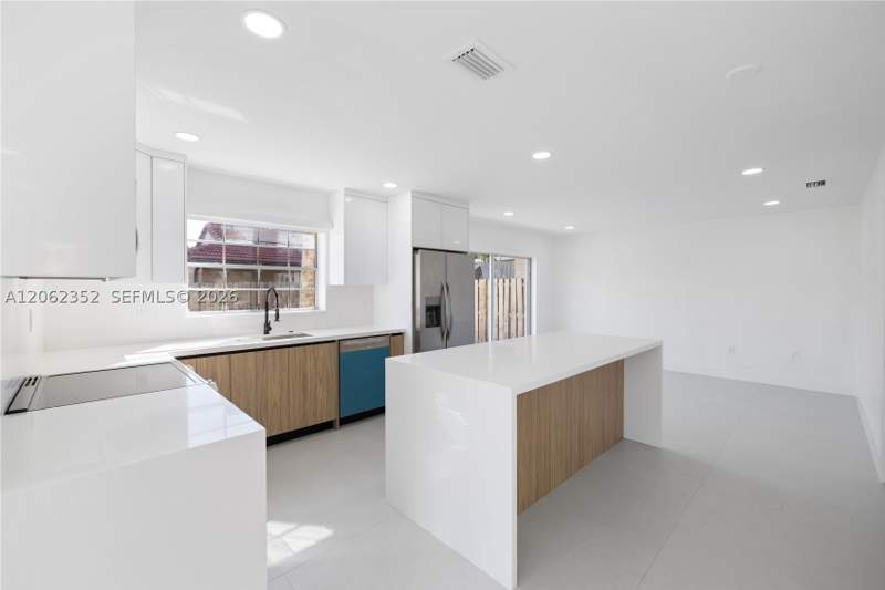4 bedroom SingleFamilyResidence at 10953 SW 151st Pl, Vizcaya At The Hammocks 1, Miami — photo 2