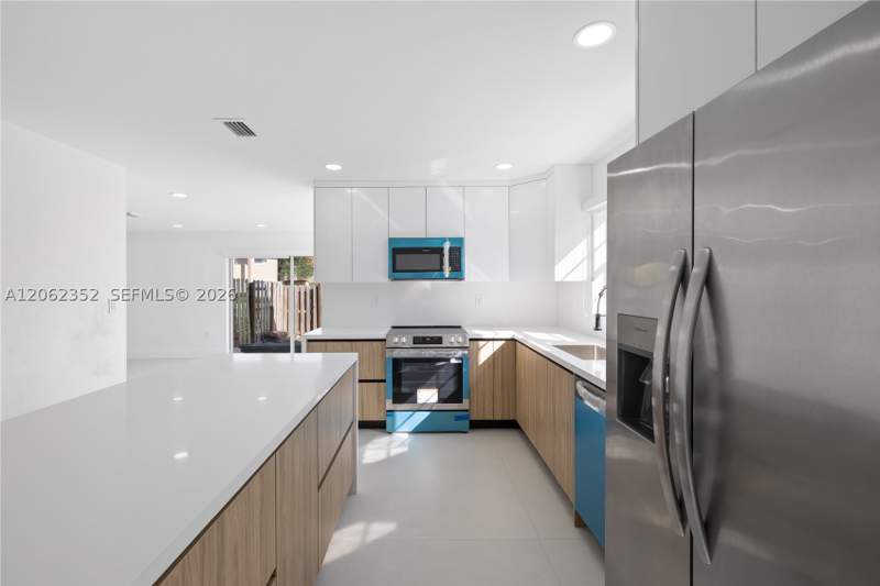 4 bedroom SingleFamilyResidence at 10953 SW 151st Pl, Vizcaya At The Hammocks 1, Miami — photo 4