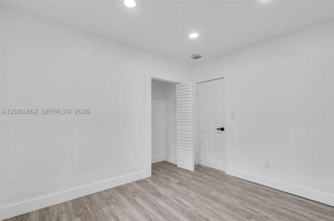 1265 NE 201st Ter, Miami FL - photo 10 of 27
