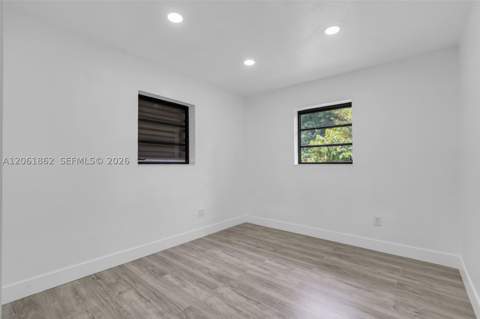 1265 NE 201st Ter, Miami FL - photo 9 of 27