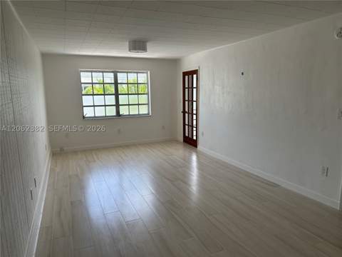 251 Galen Dr 302, Key Biscayne FL - photo 9 of 14