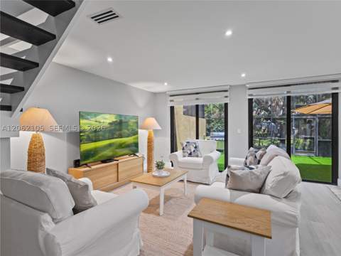 9853 Costa Del Sol Blvd 103-F, Doral FL - photo 6 of 37