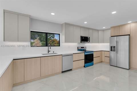 17630 SW 108th Ct, Miami FL - photo 9 of 45