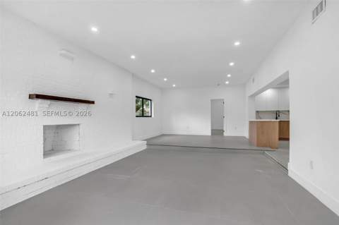 3400 NW 211th St, Miami Gardens FL - photo 10 of 41