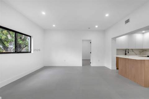 3400 NW 211th St, Miami Gardens FL - photo 12 of 41
