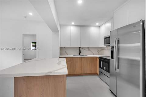 3400 NW 211th St, Miami Gardens FL - photo 14 of 41