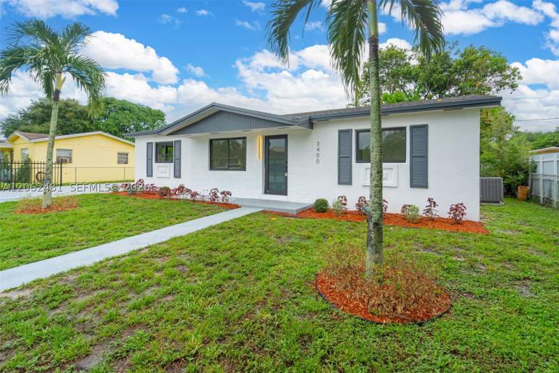 4 bedroom SingleFamilyResidence at 3400 NW 211th St, Riverdale Estates Sec 2, Miami Gardens — photo 3