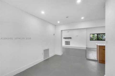 3400 NW 211th St, Miami Gardens FL - photo 8 of 41