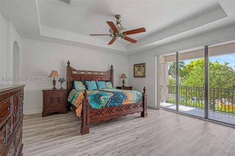 7926 SW 195th Ter, Cutler Bay FL - photo 16 of 37